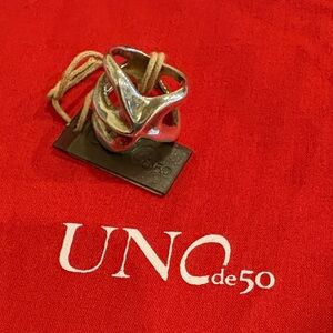 UNO de 50 Bold Silver Ring